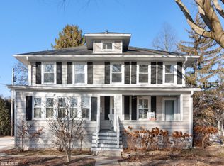 725 E Chicago Ave #A, Naperville, IL