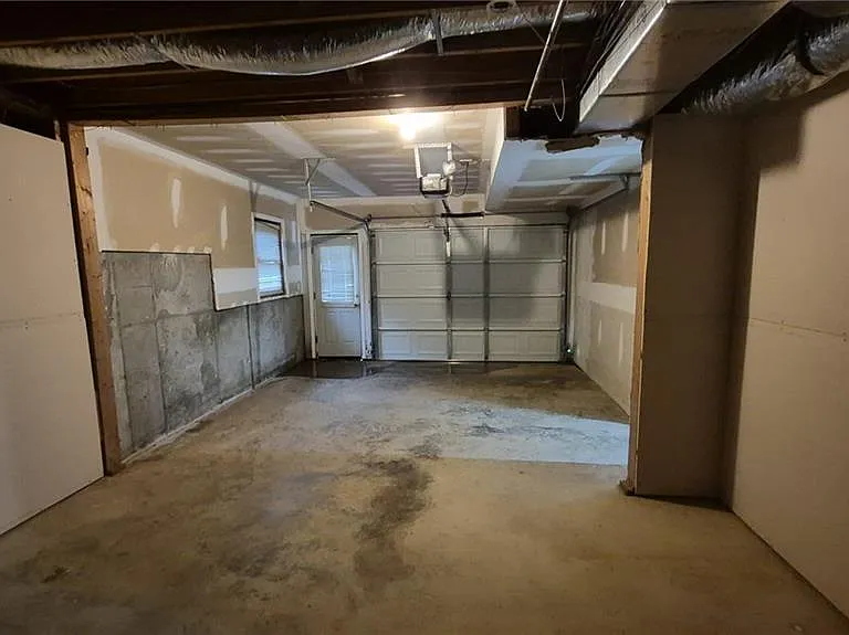 5760 Dovnick Dr SW — Photo 32