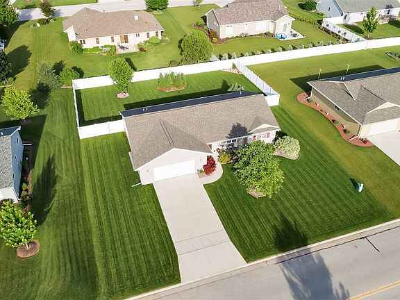 5th image of 1473 Quarry Park Dr