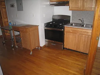 Rented by Alexiou Realty