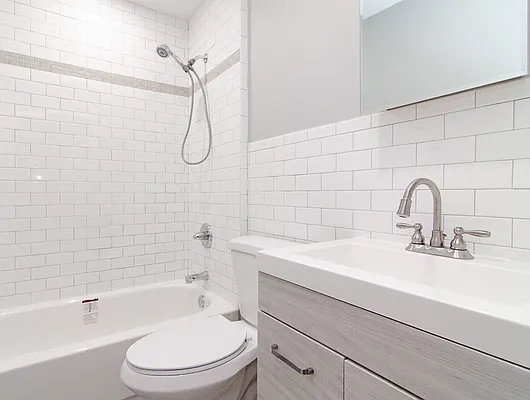 Rented by Compass | media 12