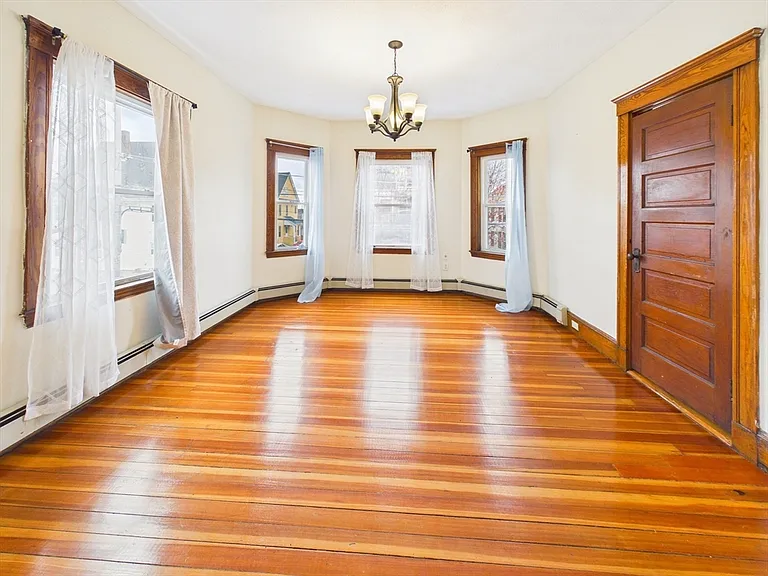 5-7 Hoyle St #7 — Photo 2