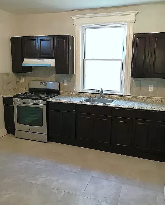 2 bed, 800 sqft, $1,919 — Photo 1