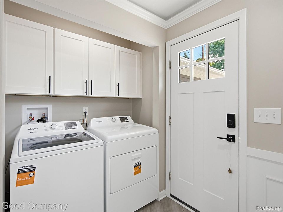 1112 Millard Ave, photo 15