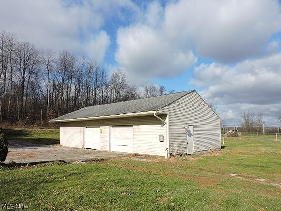 3rd image of 14344 Steubenville Pike