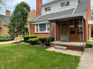 408 Catalpa Dr, Royal Oak, MI 48067