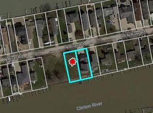 32624 N River Rd, Harrison Township, MI 48045