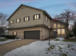 2245 Patrick Ln, Waukesha, WI 53188