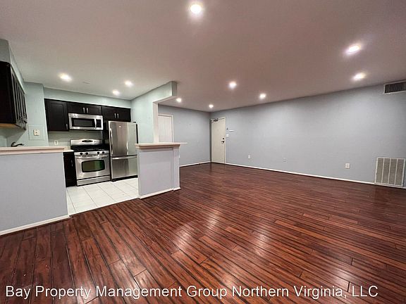 4th image of 4 S Van Dorn St APT 204