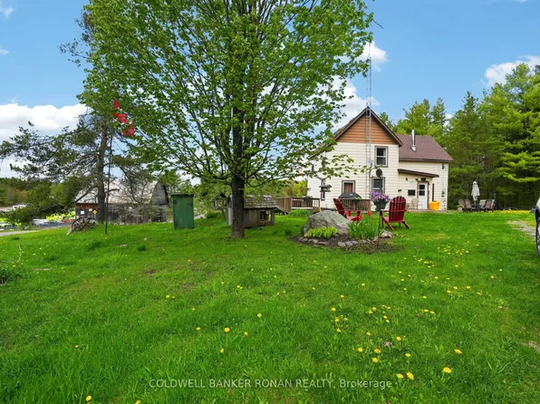 1043 Kirk Line E, Bracebridge, ON P1L 0A1