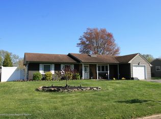 304 6th St, Waretown, NJ 08758