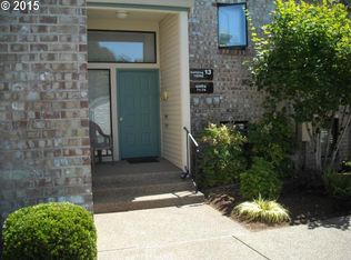 16354 SW 130th Ter APT 72, King City, OR 97224