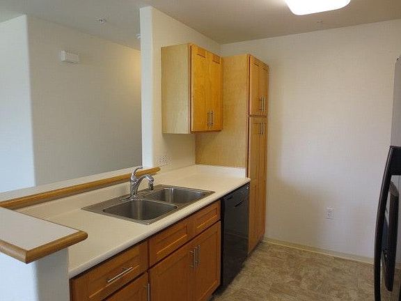 4th image of 91-1021 Kamaaha Ave APT 904