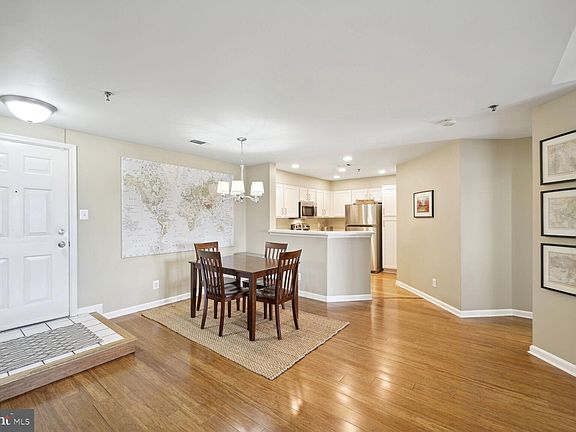 4th image of 1100 Quaker Hill Dr APT 423