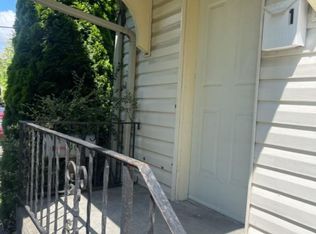 1006 Pennsylvania Ave APT 1, Bremerton, WA 98337