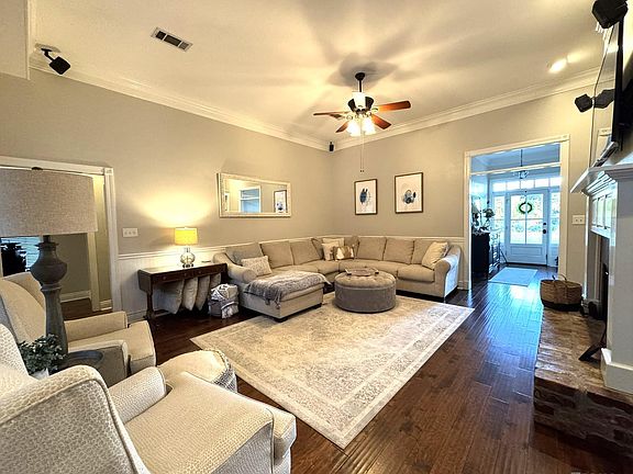 3rd image of 12077 Indigo Dr