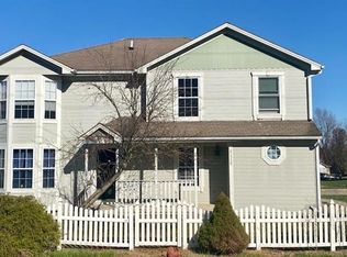21529 S Peculiar Dr, Peculiar, MO 64078