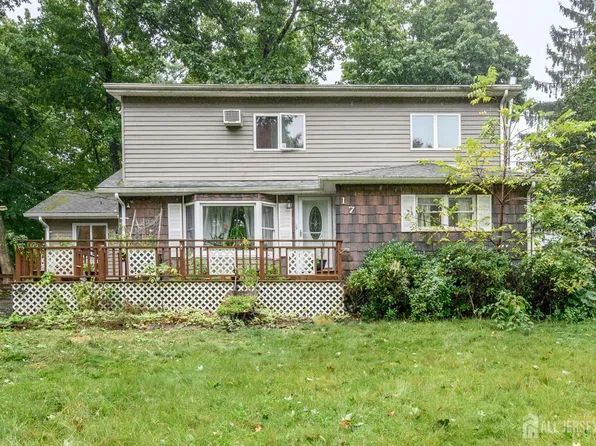 17 Brady St, West Milford, NJ 07480