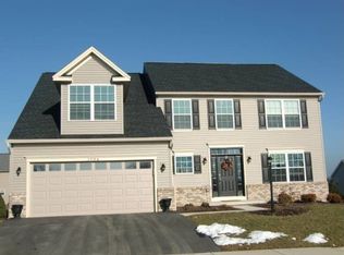 1984 Autumnwood Dr, State College, PA 16801