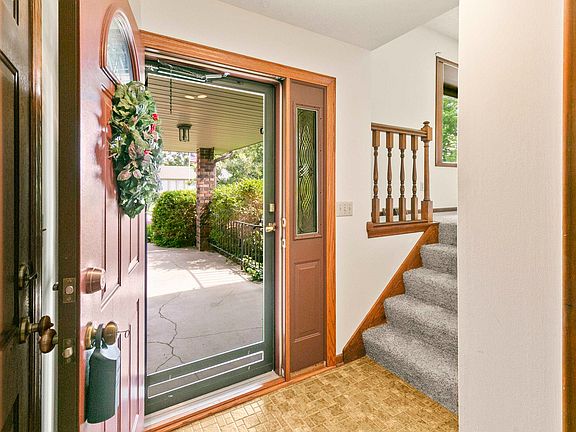 4th image of 2913 Redwing Cir