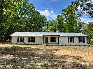 210 Gibson Cemetery Rd, Humboldt, TN 38343