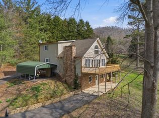 3015 Bear Ln, Hiawassee, GA 30546