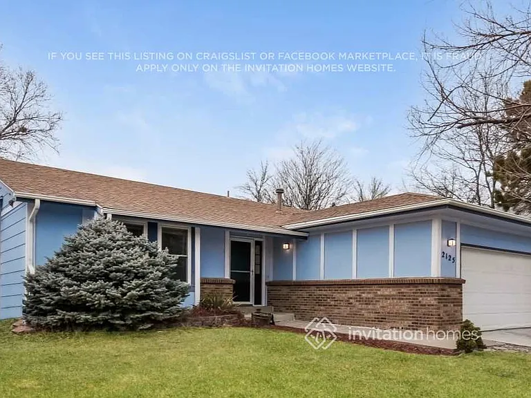2125 S Elkhart St — Photo 2