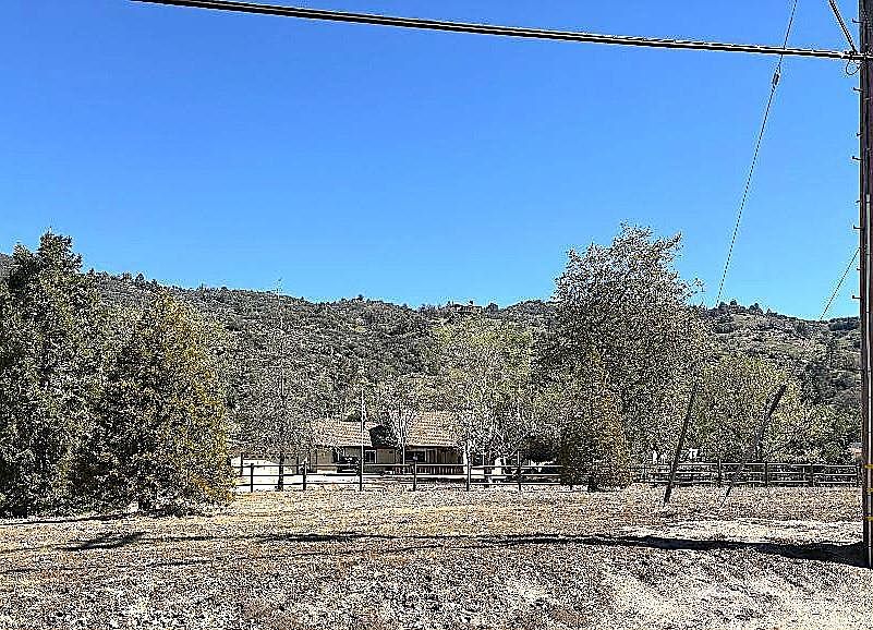 1st image of 26961 Bear Valley Rd