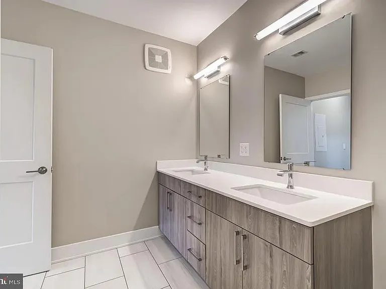 145 Riverhaven Dr #23 — Photo 34