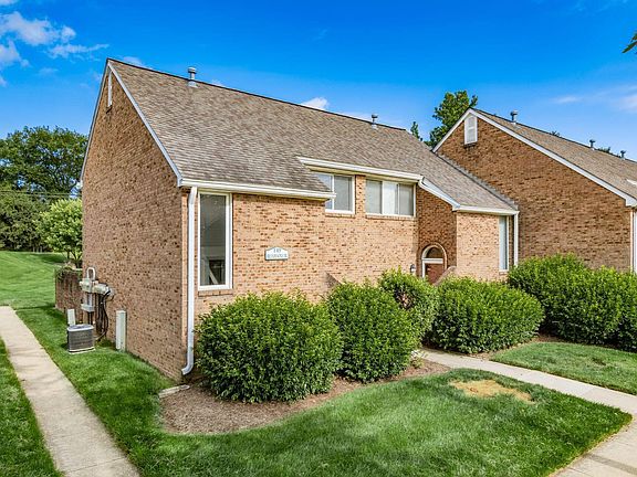3rd image of 149 Brandywine Dr #9