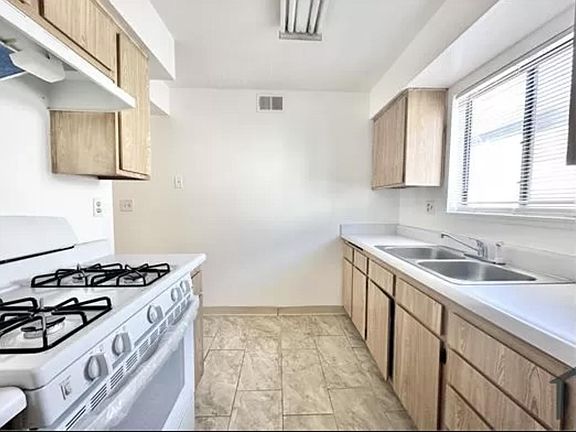 2nd image of 4180 Marlton Ave APT 16