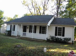 32 Arlington St, Staunton, VA 24401