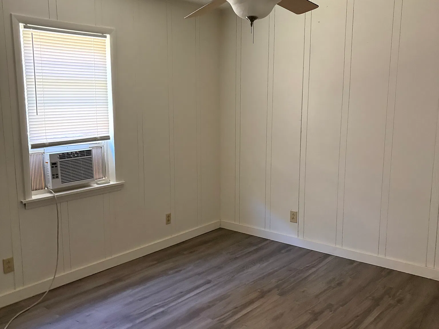 2 bed, 864 sqft, $900 — Photo 1