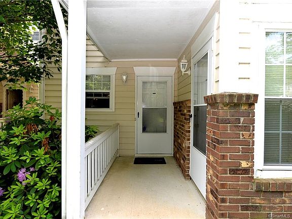 2nd image of 25 Janet Cir Unit E