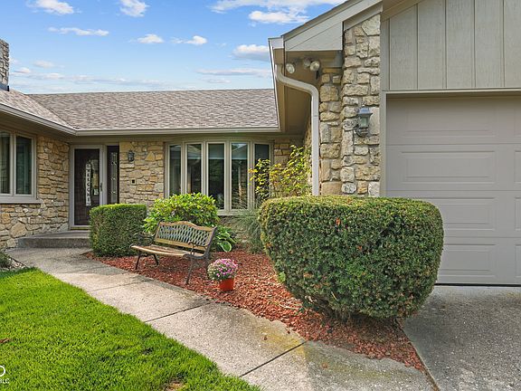 4th image of 553 Ridge Rd