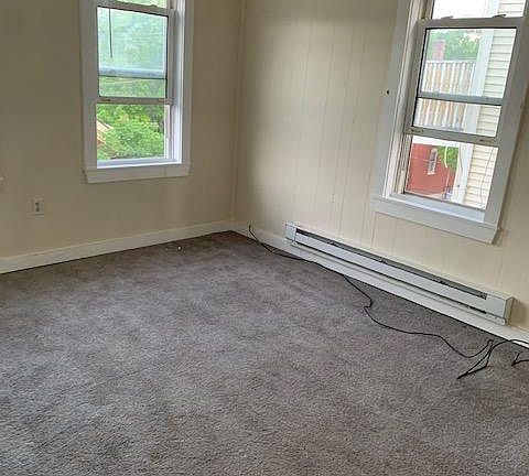 5th image of 11 Winter St Floor 4-2