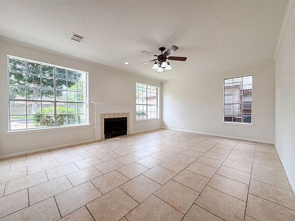 3rd image of 6214 Spencers Glen Way