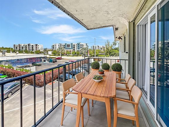 2nd image of 3004 NE 5th Terrace #317-C