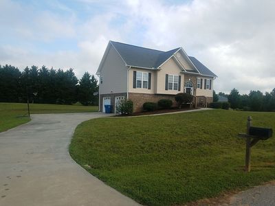 128 Peace Ct, Advance, NC, 27006