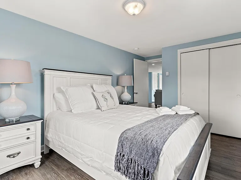 911 Ocean Blvd #10 — Photo 19