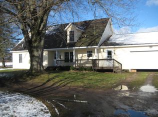 9158 Holton Duck Lake Rd, Holton, MI 49425