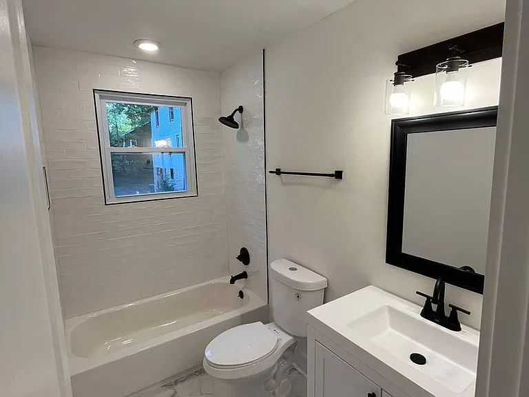 1402 Montgomery Ave #B — Photo 17