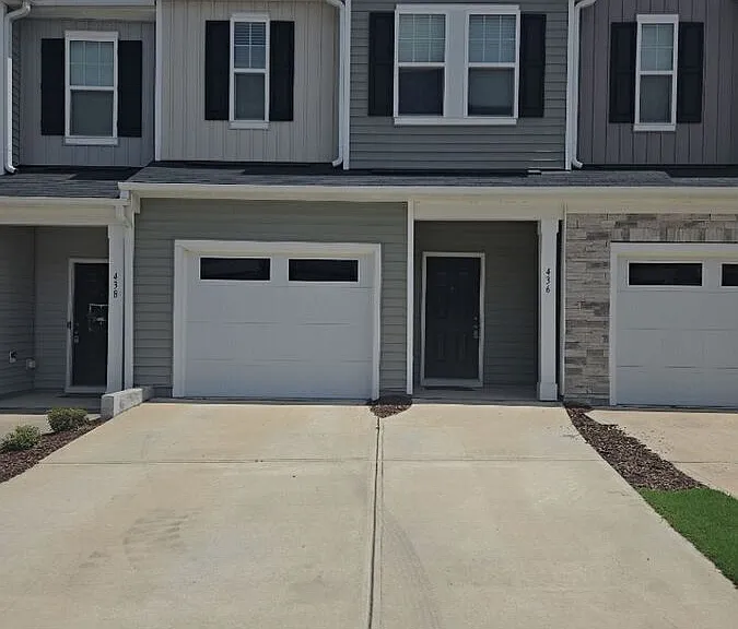 436 Leighann Ridge Ln — Photo 1
