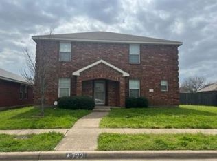 722 Nichols Dr, Lancaster, TX 75146