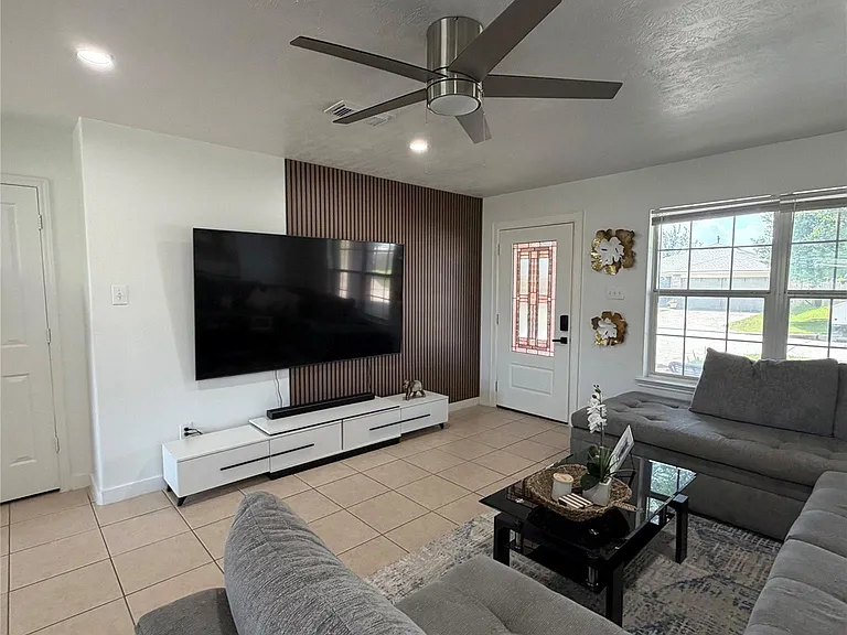 8134 Katie Mill Trl — Photo 4