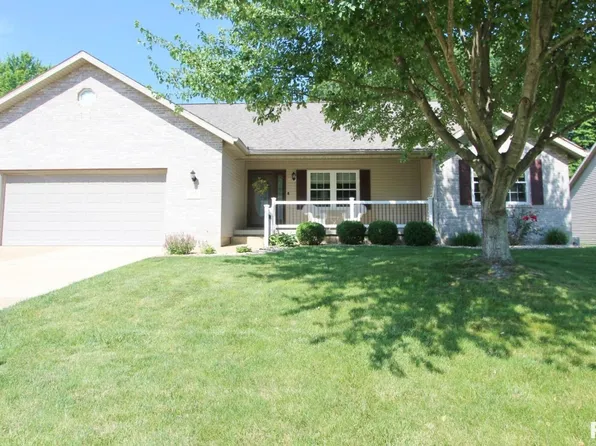 915 S Johanson Rd, Peoria, IL 61607