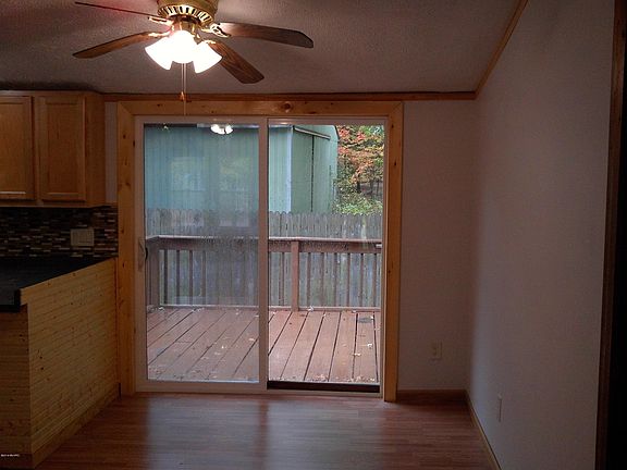5th image of 5454 S Cypress Ave