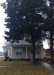 711 Washington St, Carlyle, IL, 62231