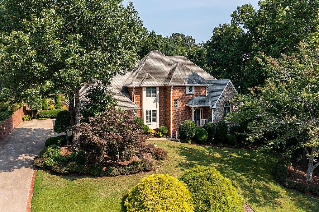 9115 Windstone Dr, Ooltewah, TN 37363 | Zillow
