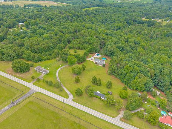 5th image of 746 Breazeale Rd